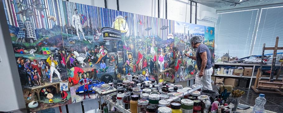 Angelo Accardi paints his artworks